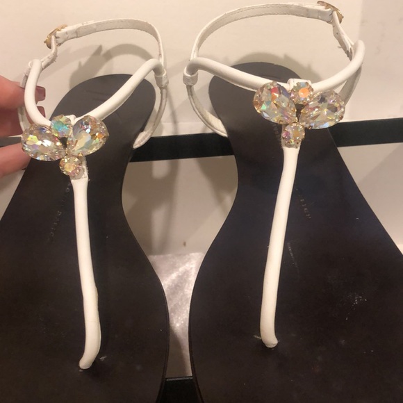 Giuseppe Zanotti crystal butterfly sandals - Picture 7 of 8